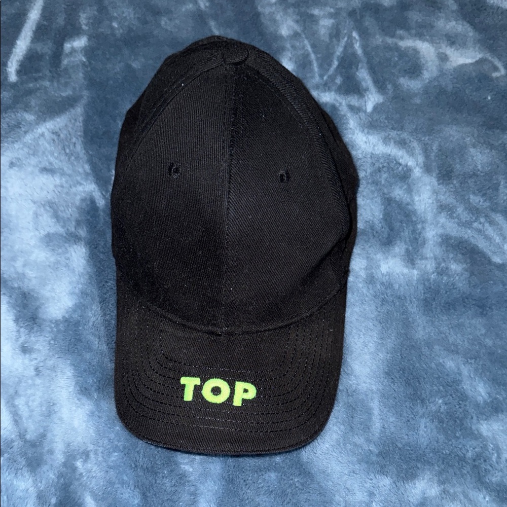 VETEMENTS Top Hat
